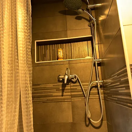 Proche Gare Paris-cdg Stade-de-france Asterix Expo Holiday home *
